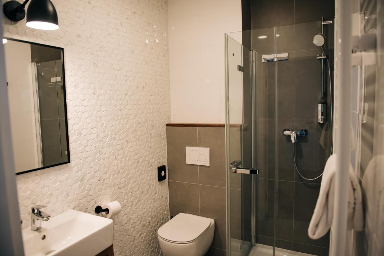 Krone Svaty Jur Ngoại thất bức ảnh